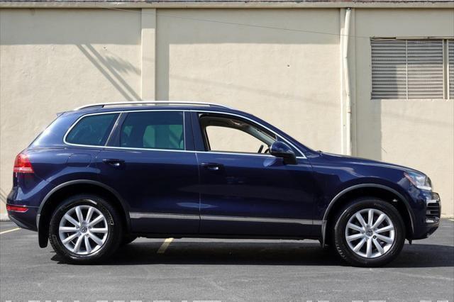 used 2012 Volkswagen Touareg car, priced at $11,975