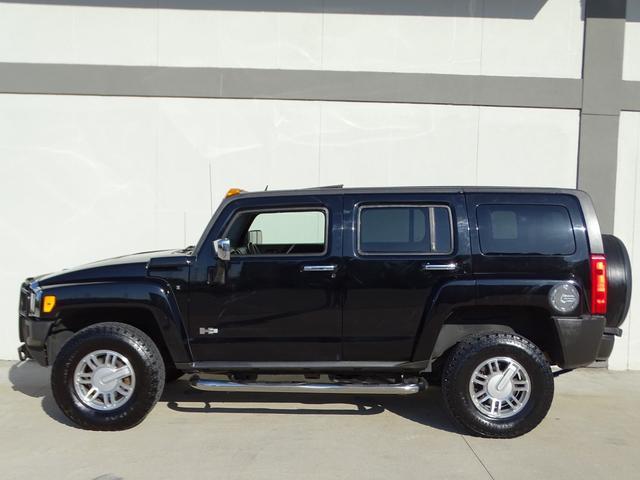 used 2006 Hummer H3 car, priced at $13,850