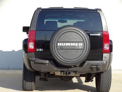 used 2006 Hummer H3 car, priced at $13,850