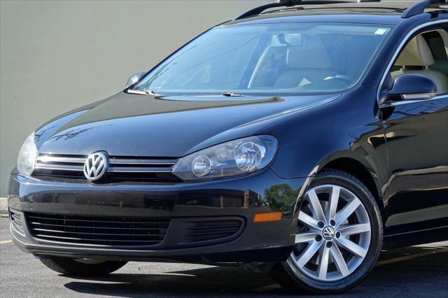 used 2013 Volkswagen Jetta SportWagen car, priced at $14,875