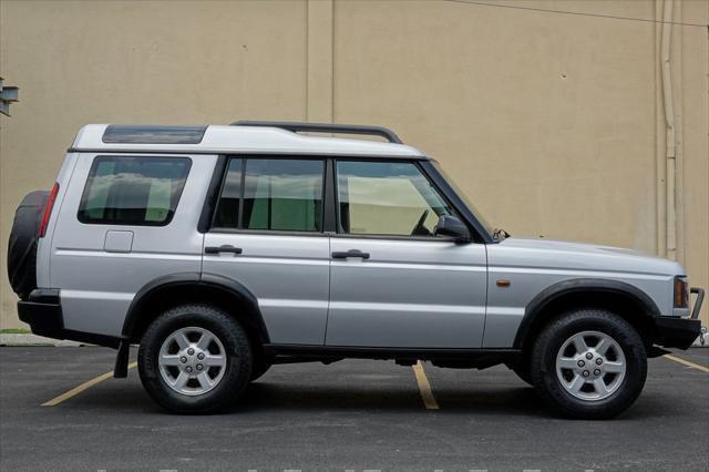 used 2004 Land Rover Discovery car, priced at $9,875