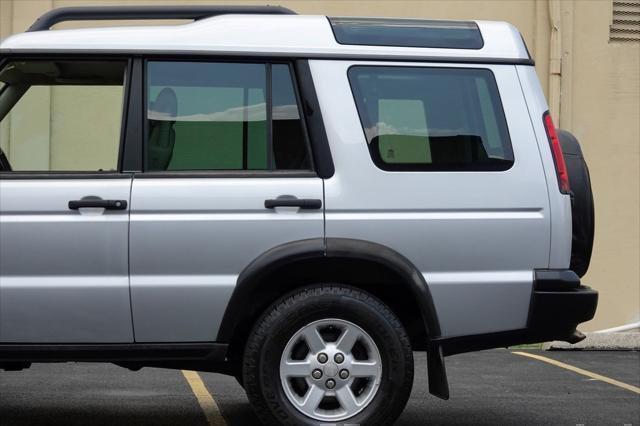 used 2004 Land Rover Discovery car, priced at $9,875