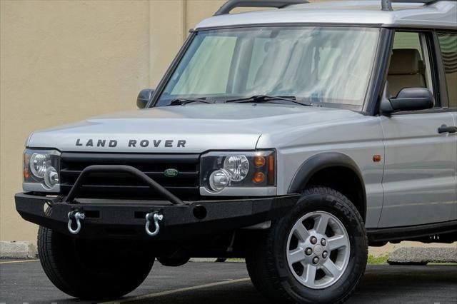 used 2004 Land Rover Discovery car, priced at $9,875