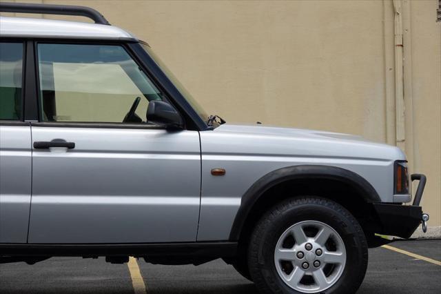 used 2004 Land Rover Discovery car, priced at $9,875