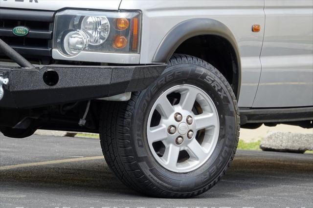 used 2004 Land Rover Discovery car, priced at $9,875