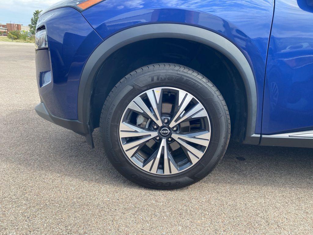 used 2023 Nissan Rogue car, priced at $18,788