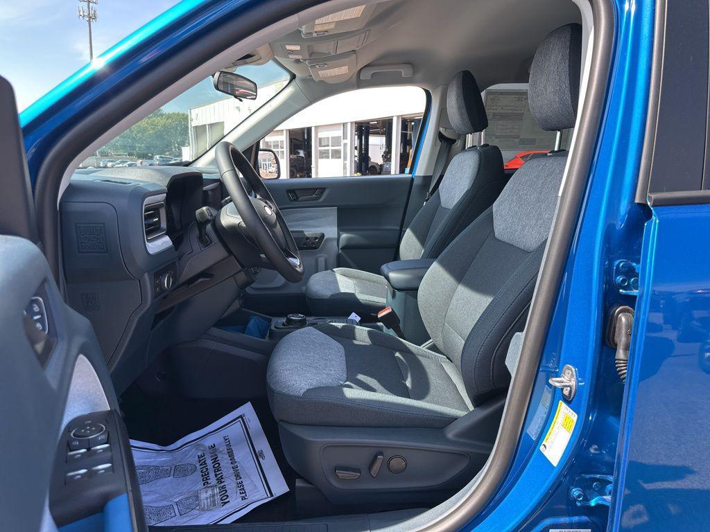 new 2025 Ford Maverick car, priced at $34,230