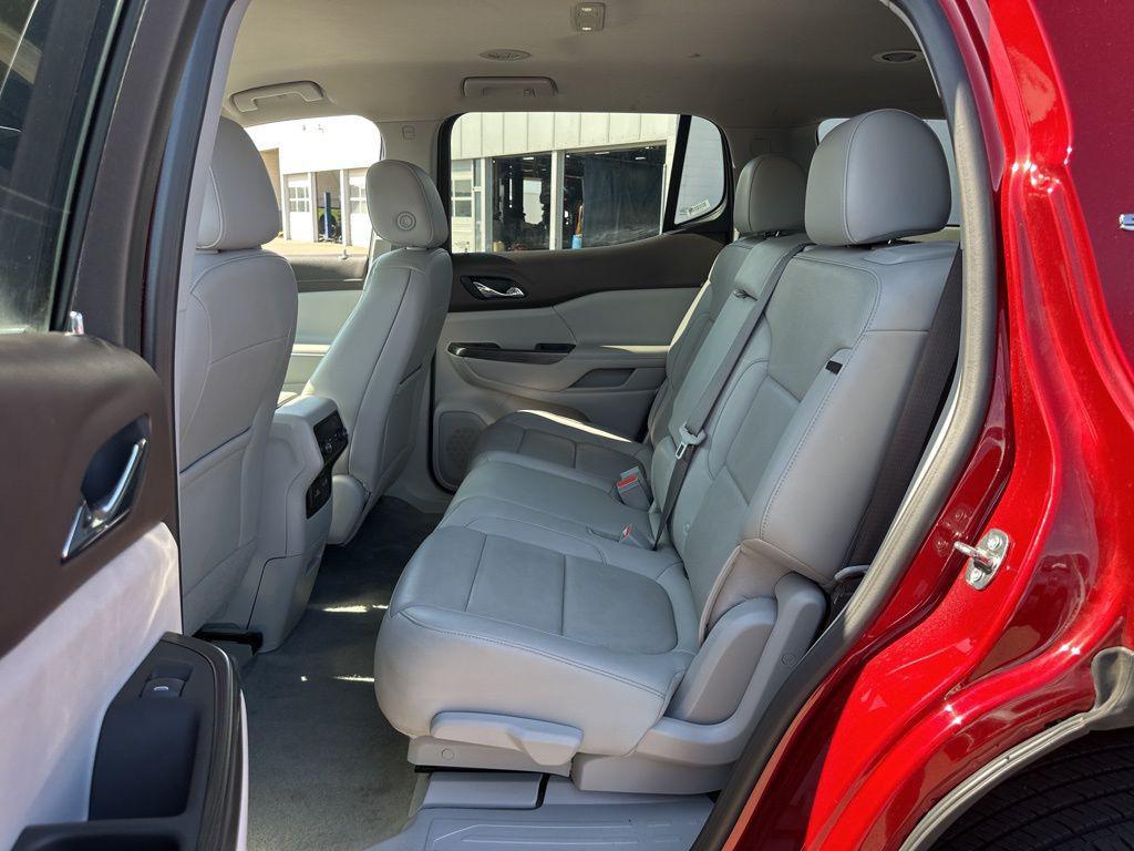 used 2023 GMC Acadia car, priced at $25,706