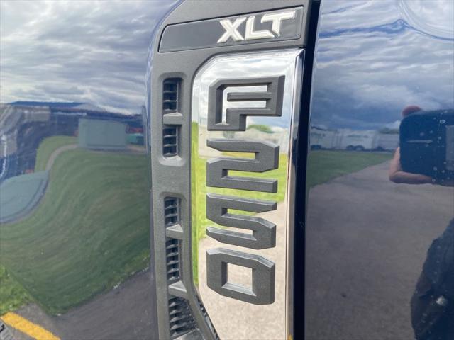 new 2025 Ford F-250 car, priced at $70,310