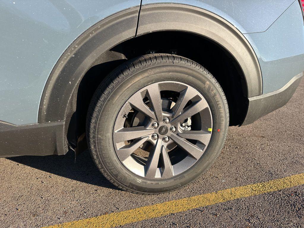 new 2026 Ford Explorer car, priced at $47,877