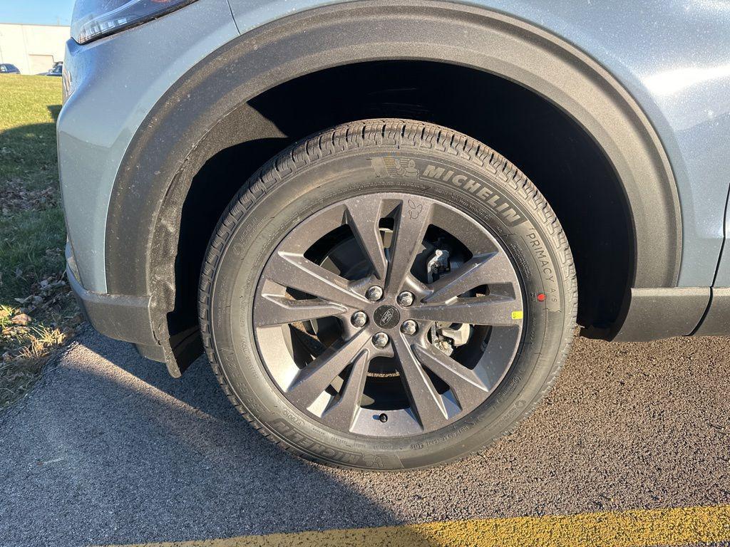 new 2026 Ford Explorer car, priced at $47,877