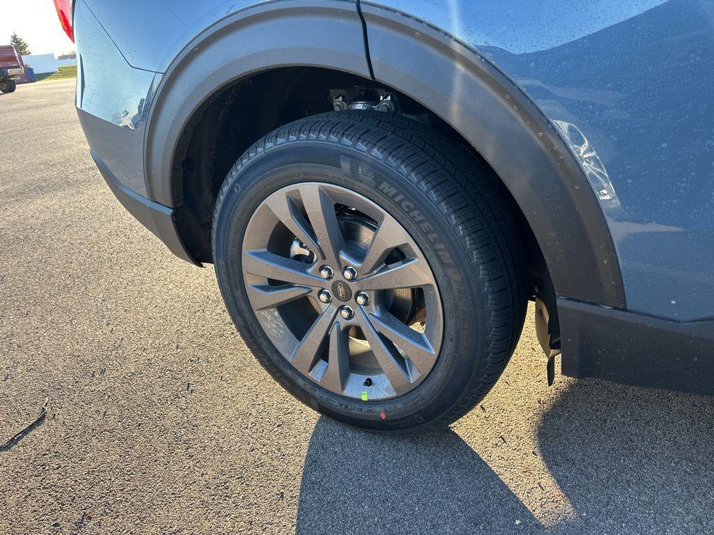 new 2026 Ford Explorer car, priced at $47,877