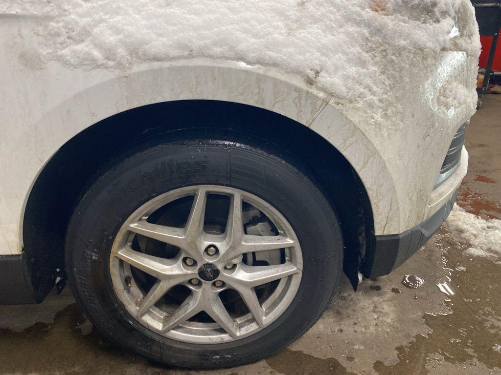 used 2024 Ford Edge car, priced at $20,421