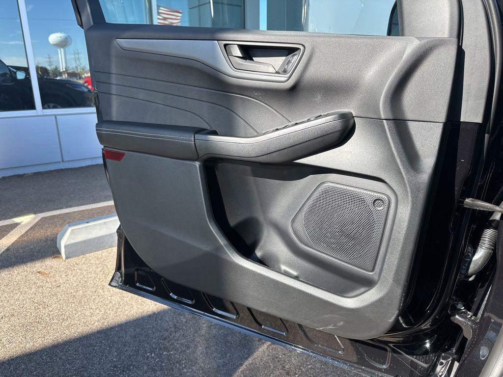 new 2026 Ford Escape car, priced at $34,080