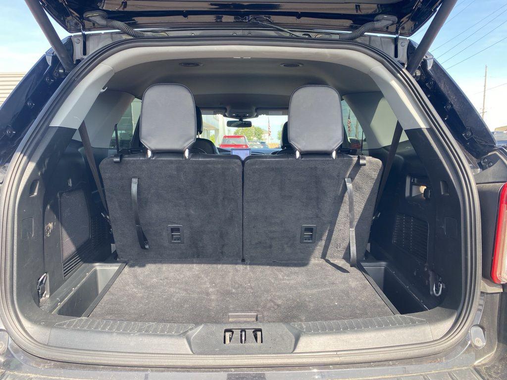 used 2024 Ford Explorer car, priced at $31,893