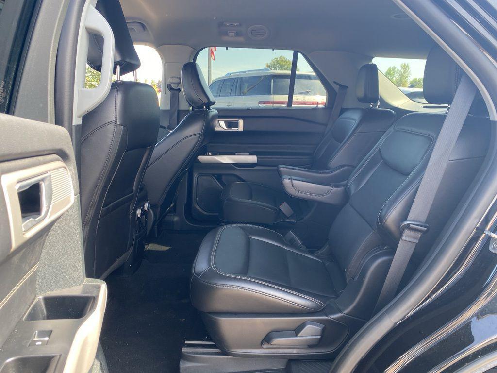 used 2024 Ford Explorer car, priced at $31,893