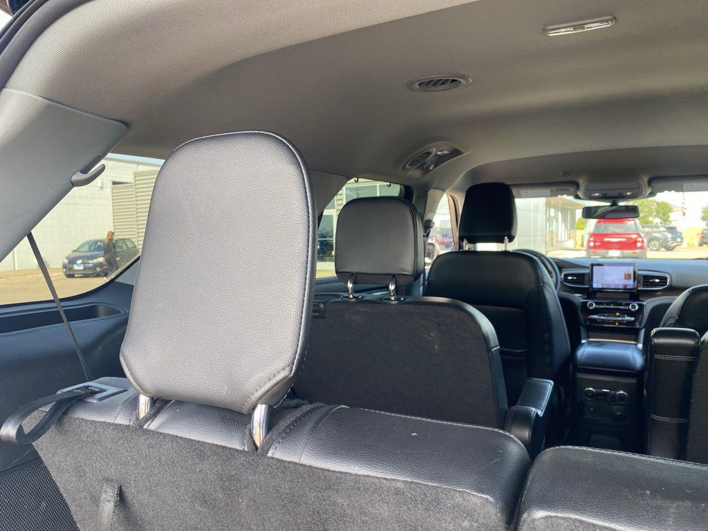 used 2024 Ford Explorer car, priced at $31,893