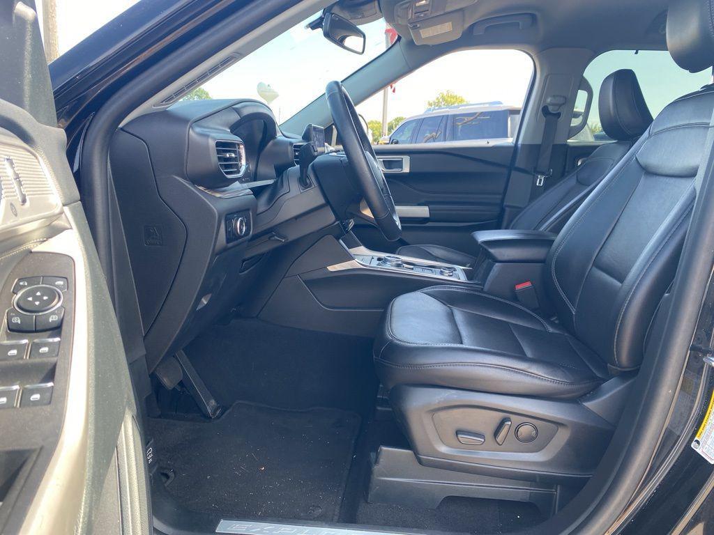 used 2024 Ford Explorer car, priced at $31,893