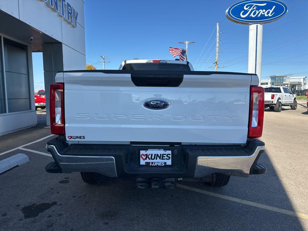 used 2024 Ford F-250 car, priced at $55,204