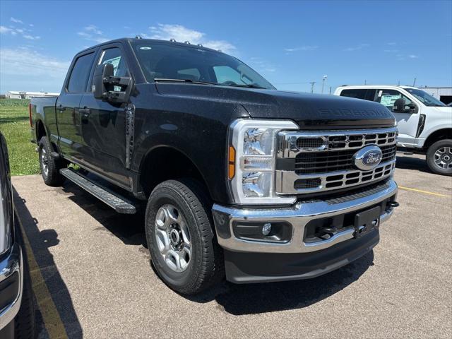new 2025 Ford F-250 car, priced at $63,675