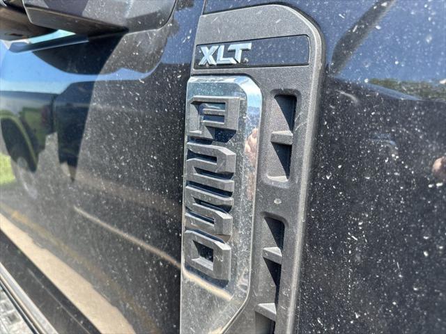 new 2025 Ford F-250 car, priced at $63,675