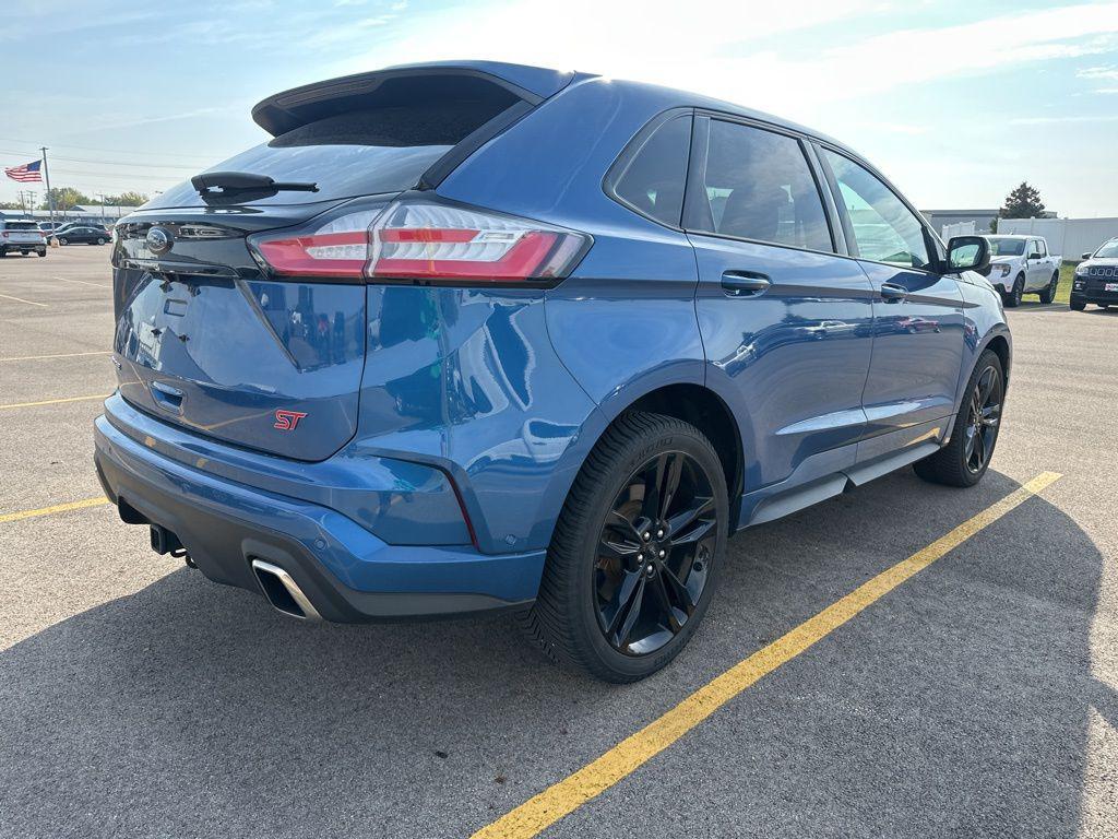 used 2019 Ford Edge car