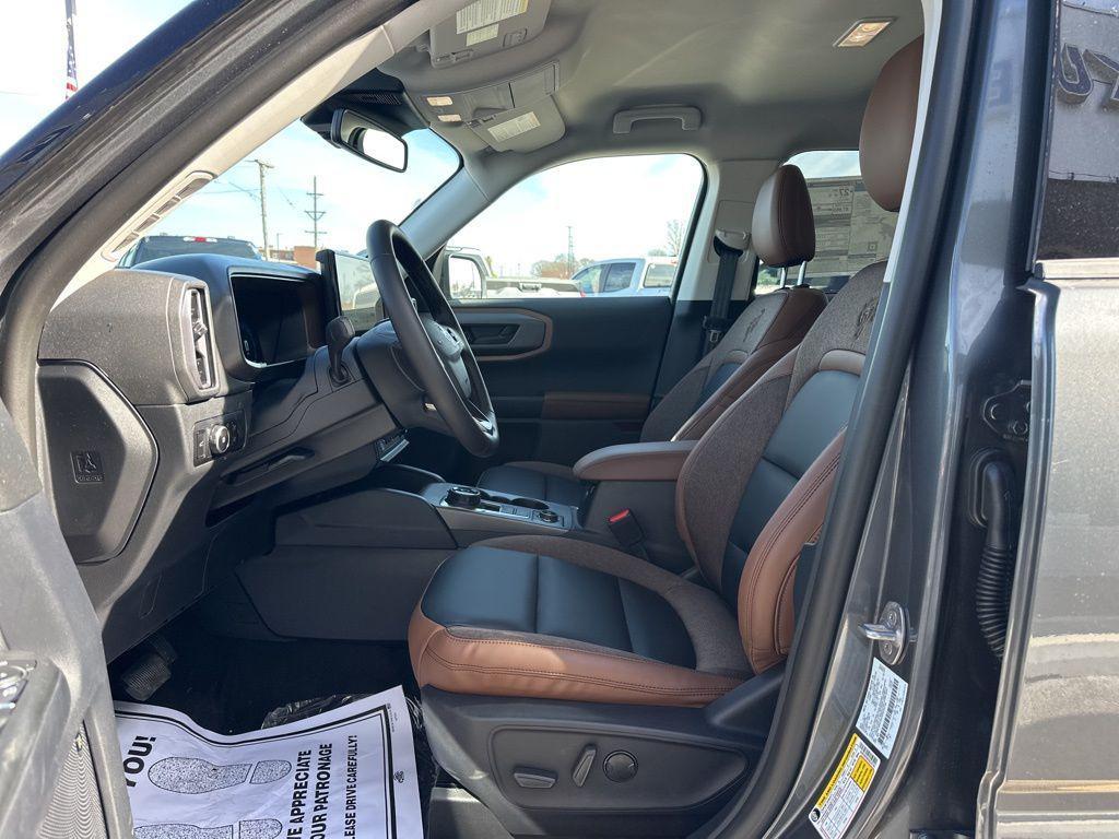 new 2025 Ford Bronco Sport car, priced at $37,985