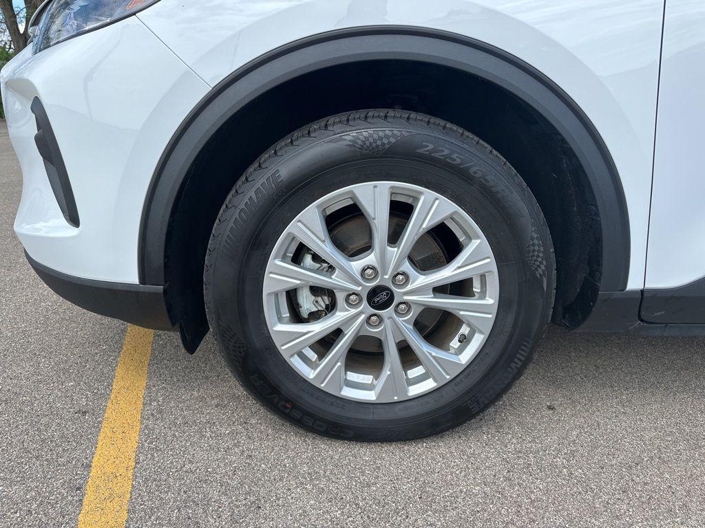 used 2023 Ford Escape car, priced at $20,448