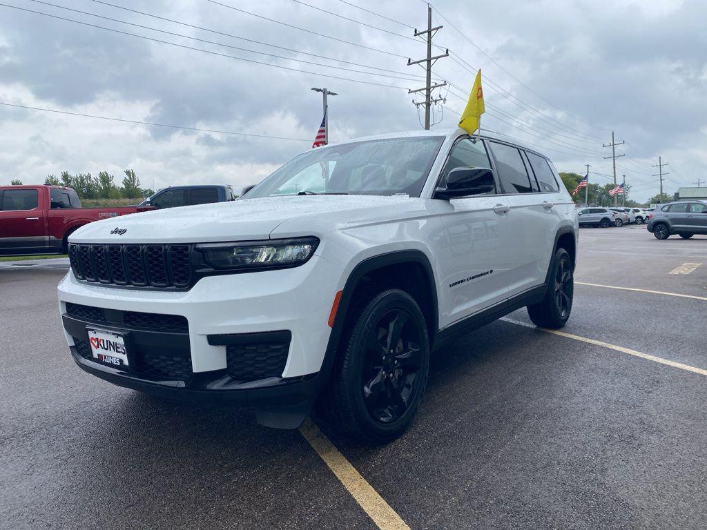 used 2024 Jeep Grand Cherokee L car, priced at $29,831