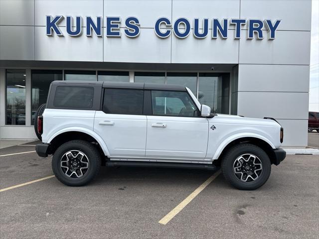 new 2024 Ford Bronco car, priced at $48,985