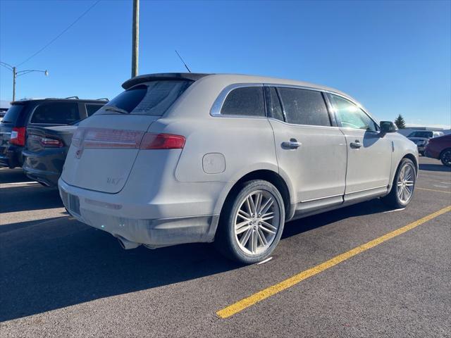 used 2019 Lincoln MKT car, priced at $20,241