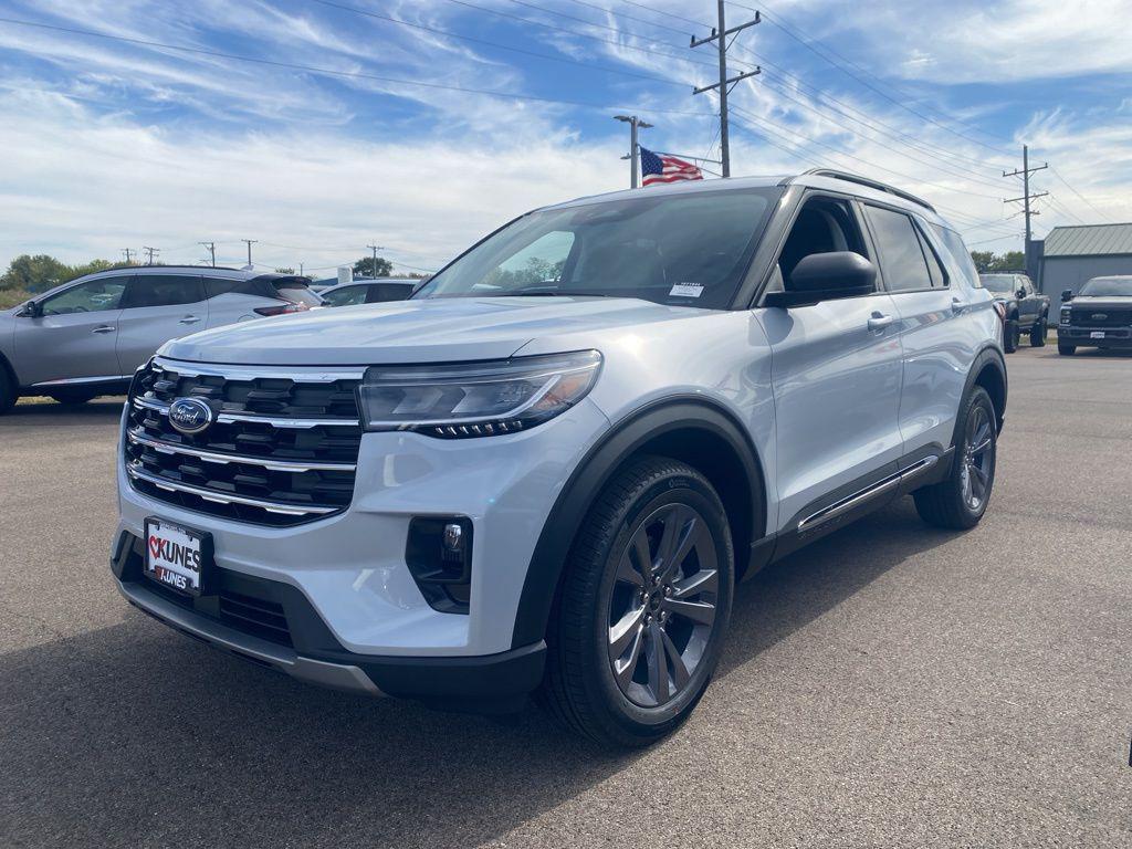new 2025 Ford Explorer car, priced at $46,106