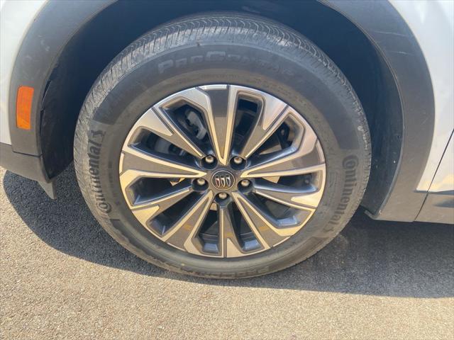 used 2024 Buick Envision car, priced at $26,986
