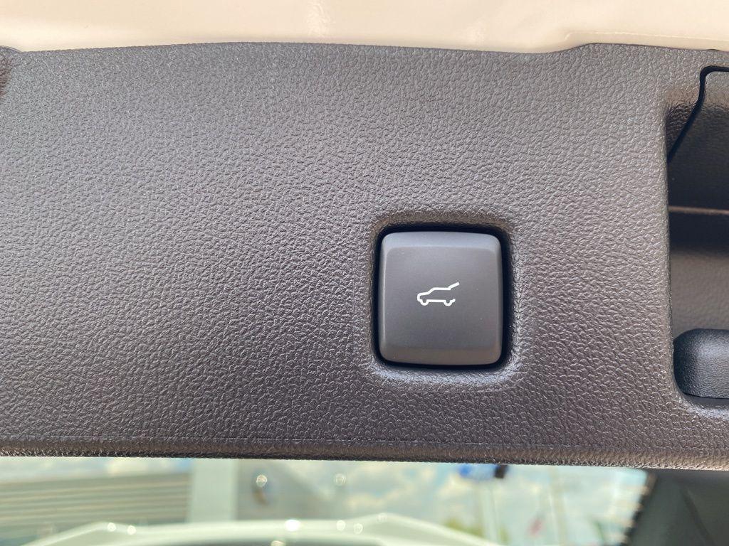 new 2025 Ford Escape car, priced at $29,281