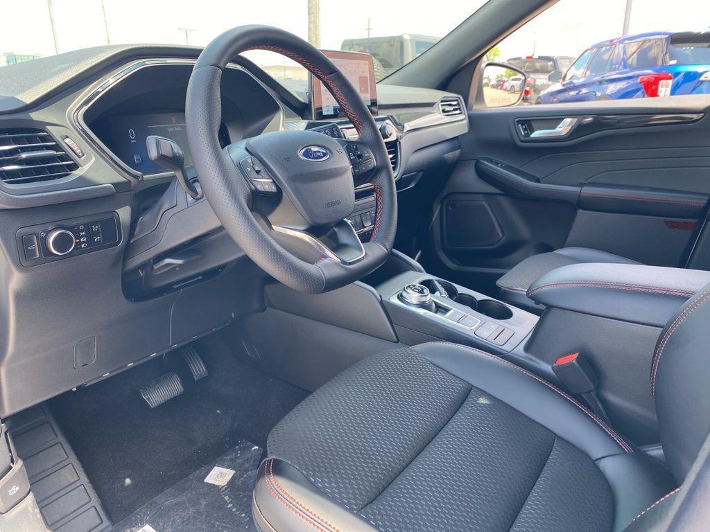 new 2025 Ford Escape car, priced at $29,281