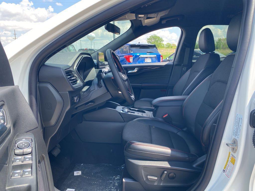 new 2025 Ford Escape car, priced at $29,281