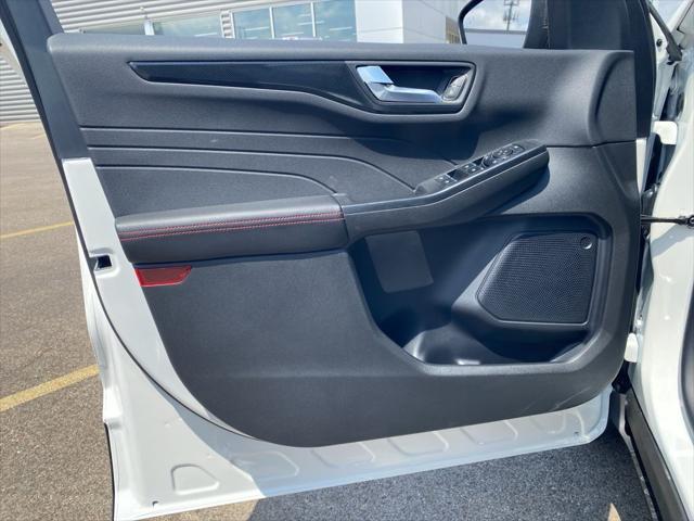 new 2025 Ford Escape car, priced at $32,277