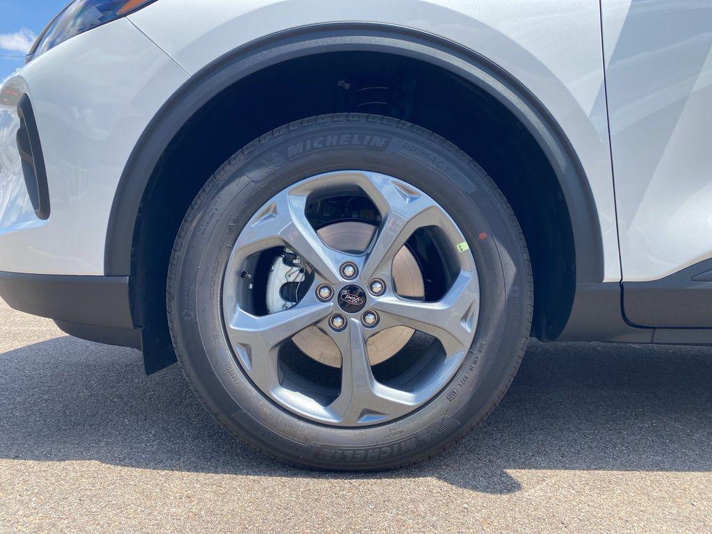 new 2025 Ford Escape car, priced at $29,281