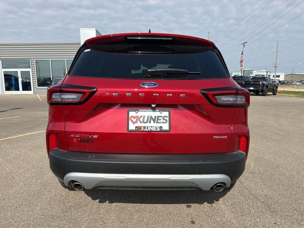 new 2025 Ford Escape car, priced at $25,142