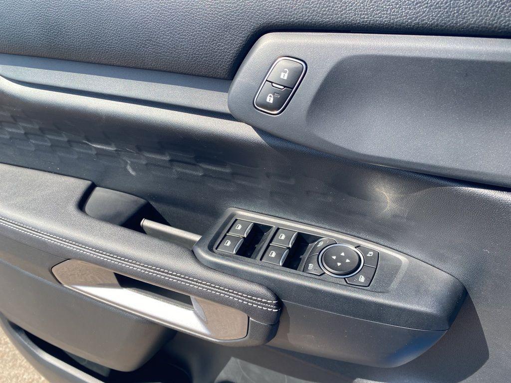 new 2025 Ford Ranger car, priced at $43,195