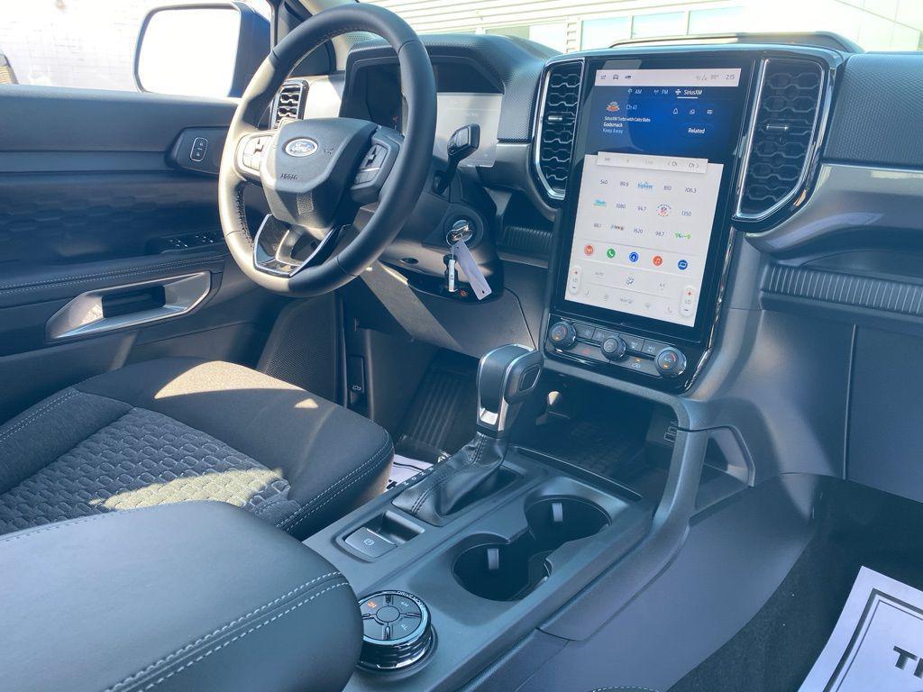 new 2025 Ford Ranger car, priced at $43,195