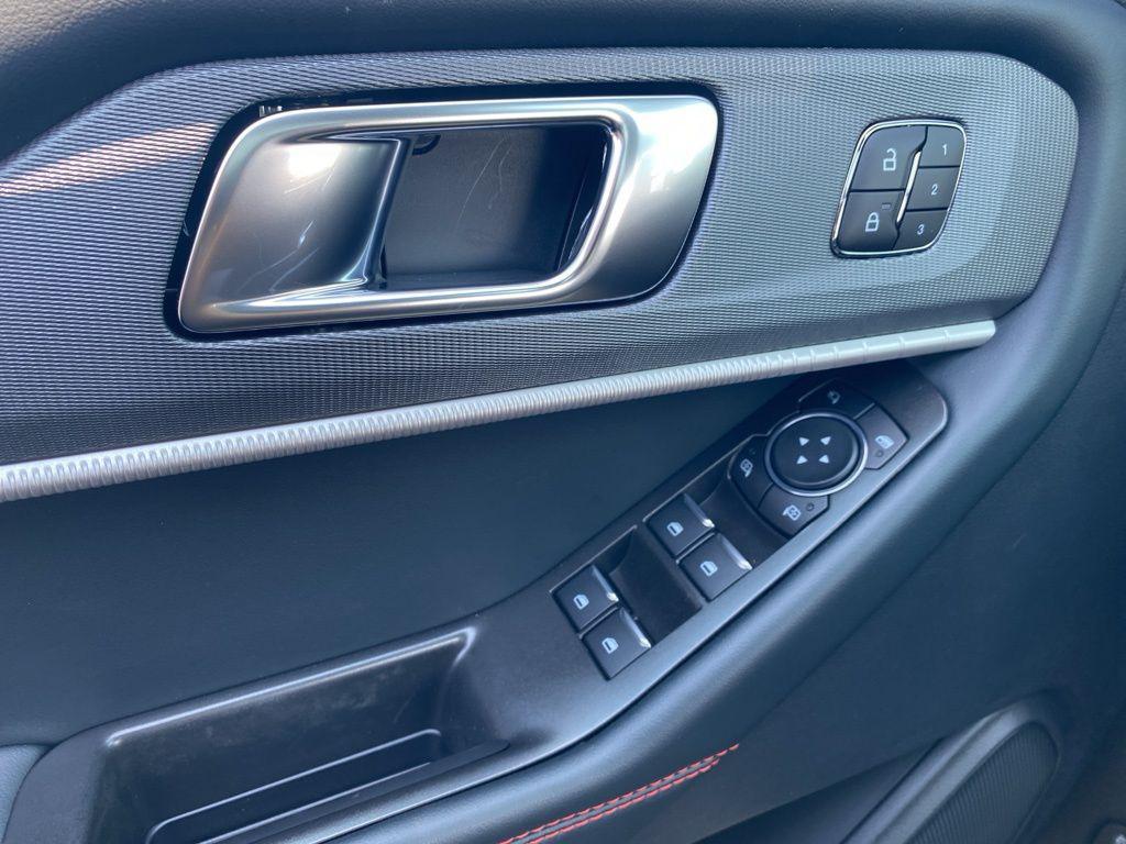 new 2025 Ford Explorer car, priced at $50,637