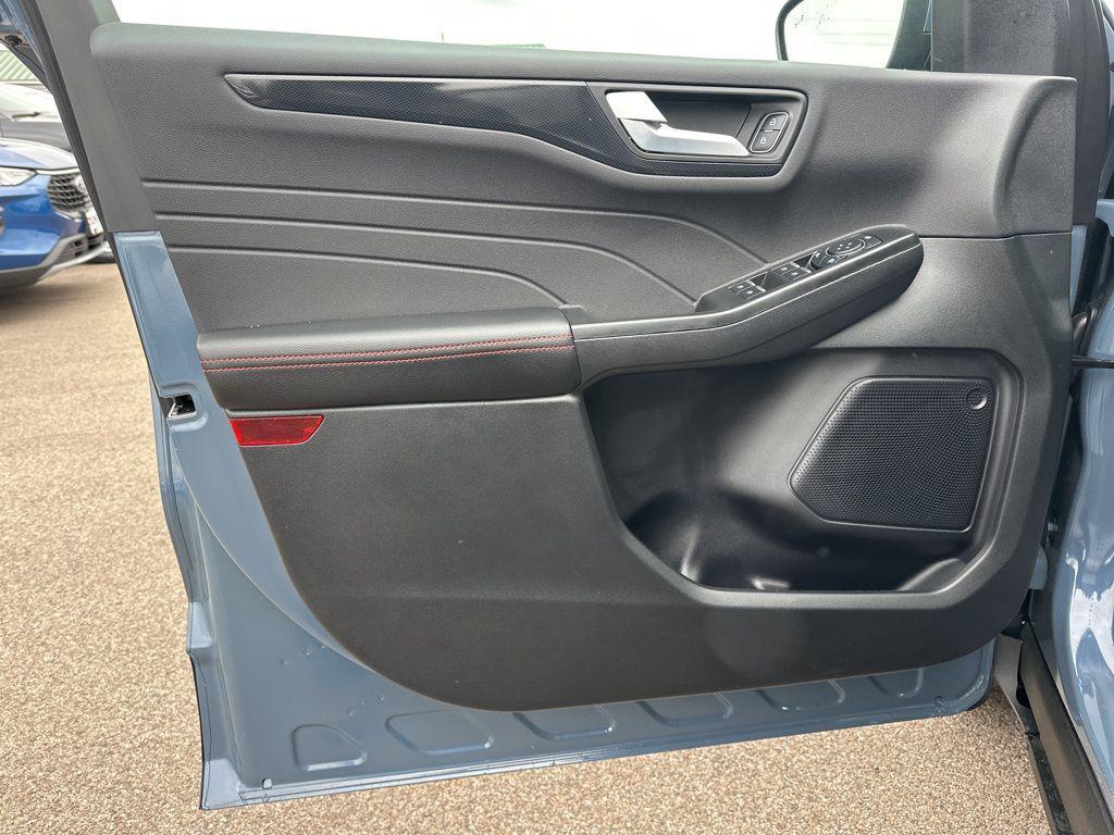 new 2026 Ford Escape car, priced at $33,916