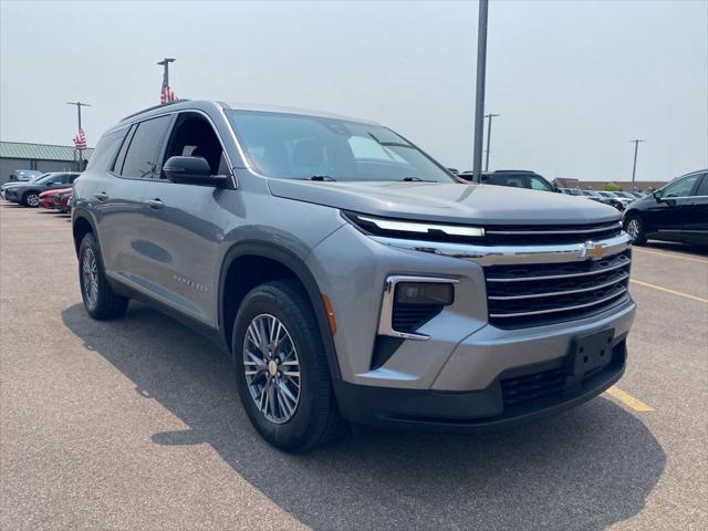 used 2024 Chevrolet Traverse car, priced at $41,537