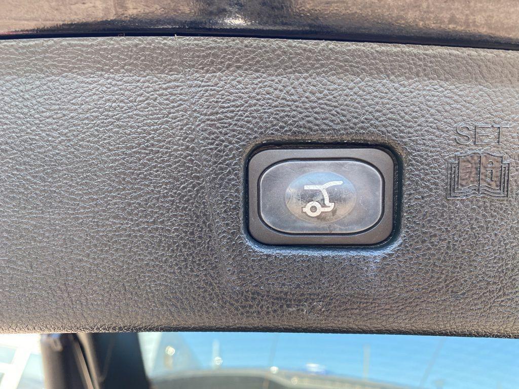 used 2022 Ford Edge car, priced at $28,597