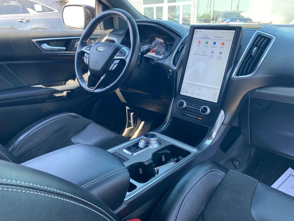 used 2022 Ford Edge car, priced at $28,597