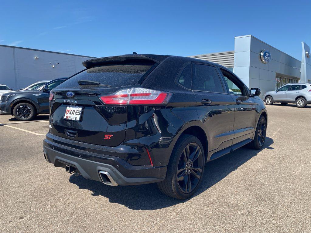 used 2022 Ford Edge car, priced at $28,597