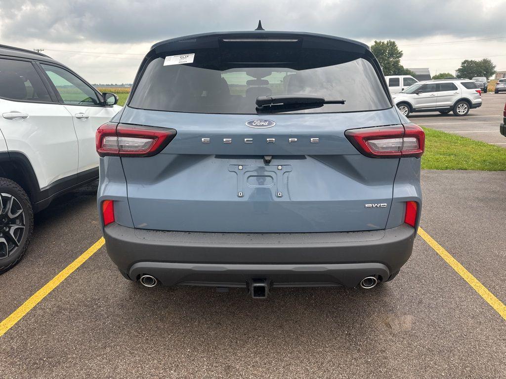 new 2025 Ford Escape car, priced at $31,121