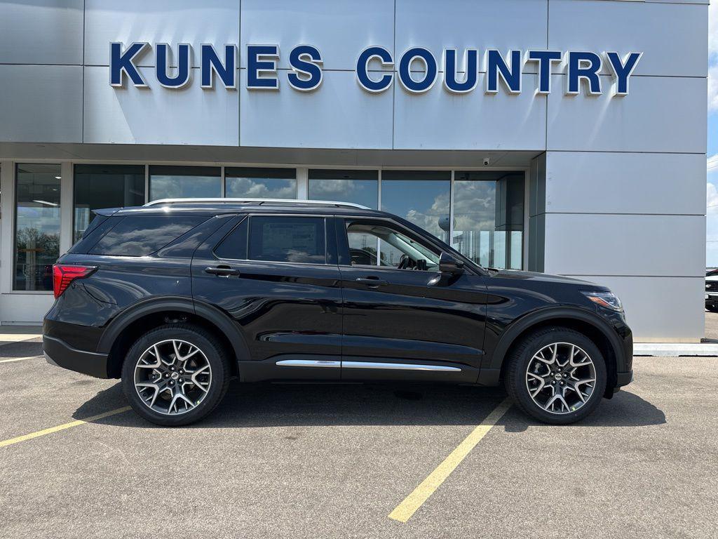 new 2025 Ford Explorer car, priced at $56,710