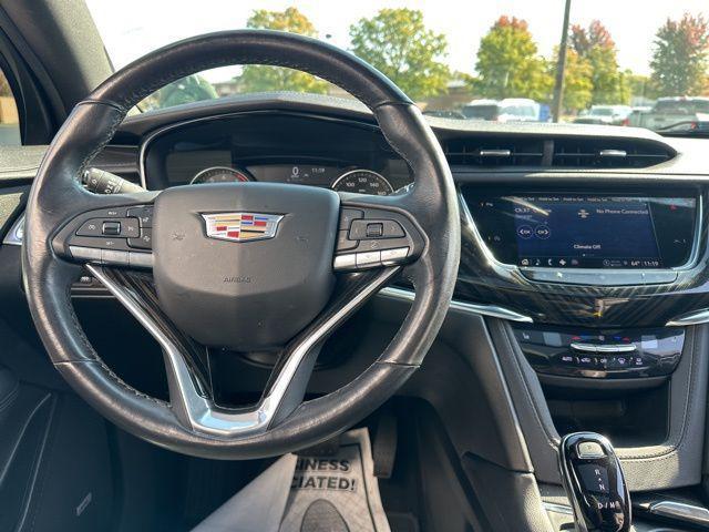 used 2021 Cadillac XT6 car, priced at $28,534